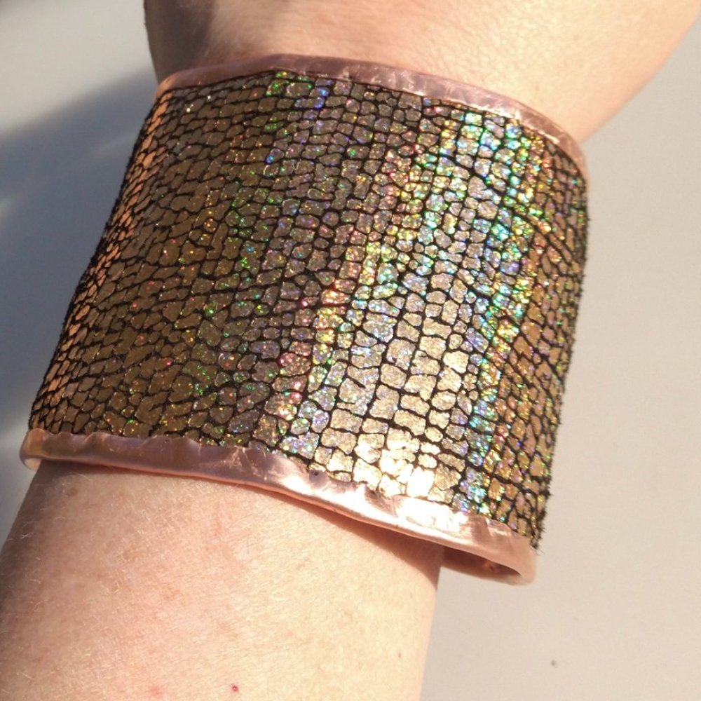 Genuine Leather Hologram Copper Cuff Bracelet Gold - Picture 3 of 10